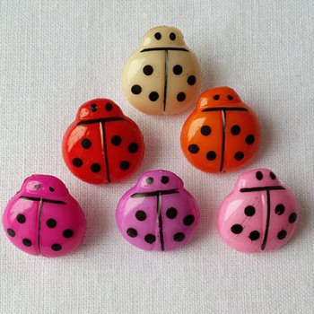 Bouton fantaisie 16x15 mm